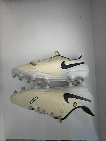 Almaniyadan alınıb orginaldır uşaqın ayağına böyük olduğu üçün satılır