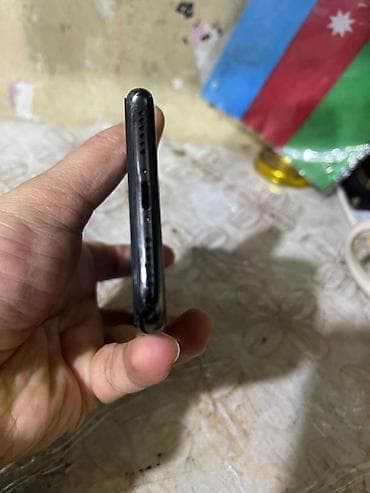 iphone 13 pro qiymət: IPhone X, 64 GB, Black Titanium, Face ID — 8