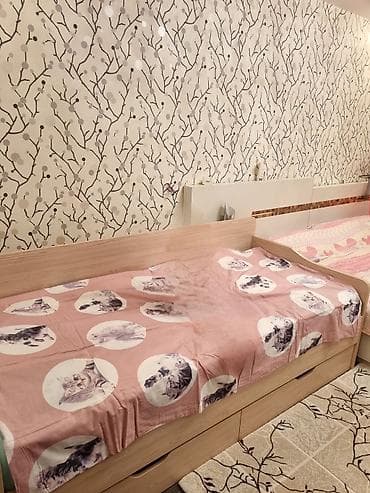 Çarpayılar: İşlənmiş, Təknəfərlik çarpayı, Bazasız, Matras ilə, Siyirməli, Rusiya — 2