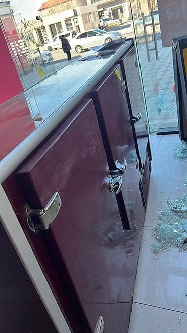 Dərin dondurucular: Mağaza/Vitrin soyuducu vitrin - Tip: Şüşə önlü, qapalı servis tipli — 3