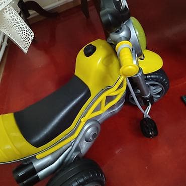 kamaz oyuncaq: Uşaq üçün pedallı motosikl oyuncağı - Rəng: sarı-qara, gümüşü — 2