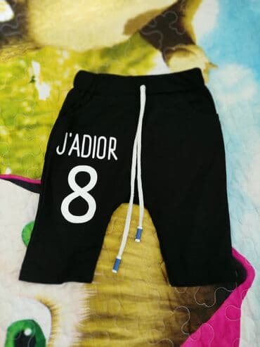 3 duymə koynək: Uwaq paltarl her biri 3 manat 3.4 .5yawa — 5