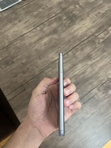 xiaomi not 3: Xiaomi Mi Note 3, rəng - Gümüşü, 
 Barmaq izi, İki sim kartlı — 4