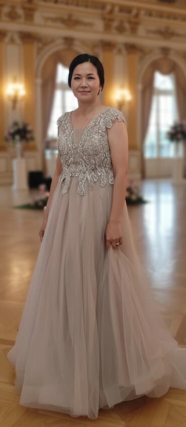 Zərif ziyafət/libas - Rəng: Pudra/şampan tonları - Model: Uzun lalafo.az -da Zərif ziyafət/libas - Rəng: Pudra/şampan tonları - Model: Uzun