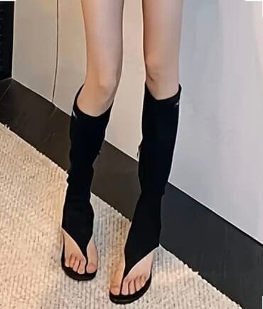 зеленые туфли: Туфли, Balenciaga, Размер: 38, цвет - Черный, Новый — 1