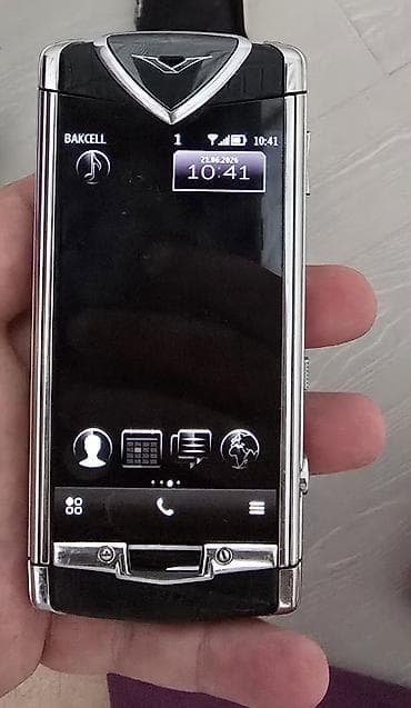 philips xenium 9@9h: Vertu Constellation, rəng - Gümüşü — 3