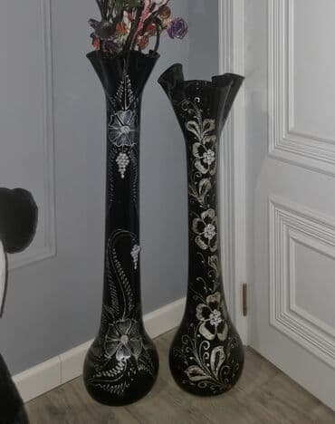 kala gul: Güldan 2 ədəd. Whatsapp aktivdir. Ünvandan götürmək mümkündür. Tək — 1