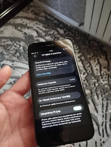 stacionar telefon: IPhone SE 2022, 128 GB, Qara, Qırıq — 6