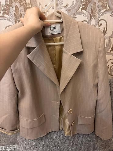 ELISA markalı qadın kostyumu. originaldir real aliciya endirim lalafo.az -da ELISA markalı qadın kostyumu. originaldir real aliciya endirim