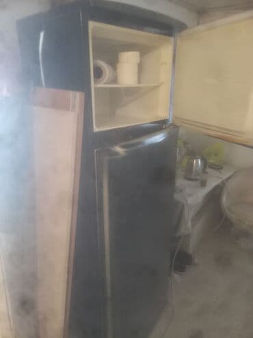 iphone ref: İki qapılı soyuducu - Rəng: qara - Üst kamera: dondurucu bölməsi — 2