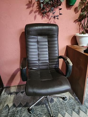Ofis kreslosu – yüksək arxalı, təkərli model Mexanizmi