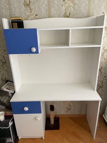 stolustu kompyuter: Oğlan və qız üçün, İşlənmiş, Siyirməli, Yazı masası, Stulsuz — 1