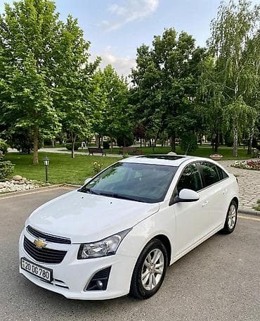 danqirat satilir: Chevrolet Cruze: 1.8 l | 2013 il 116353 km Sedan — 1