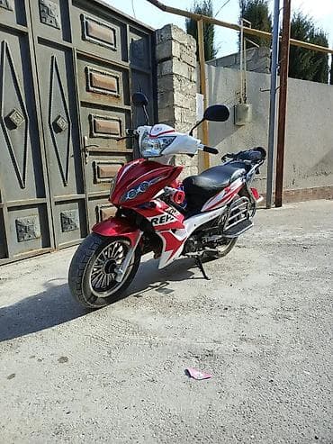 sam diskiler: Repsol dizaynlı skuter/moped Texniki və vizual xüsusiyyətlər: - — 1