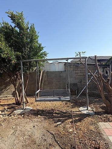 malta bolonka: Həyətdə istifadə edilmiş yelləncək satılır. Metal konstruksiyası saz — 4