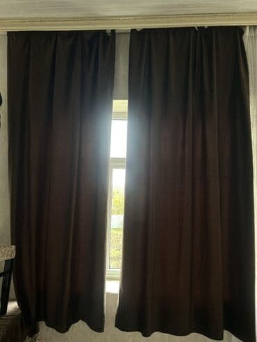 Kasalar: Qalın pərdə dəsti - Komplekt: 2 ədəd tünd qəhvəyi qalın pərdə, 2 ədəd — 1