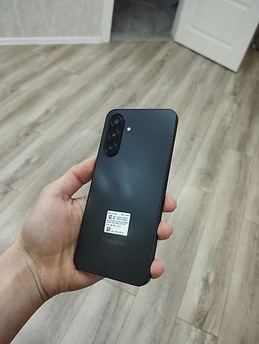 samsung a520f ekran: Samsung Galaxy A17, 128 GB, rəng - Qara, İki sim kartlı — 2