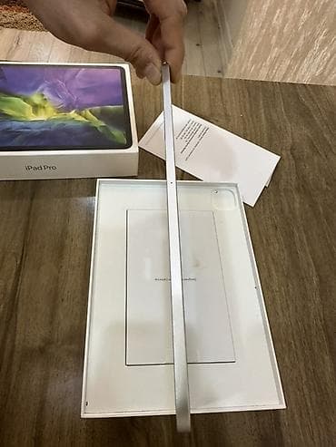 ikinci el ipad mini 5: Apple iPad Pro 11 (2020), 11", 128 GB — 2