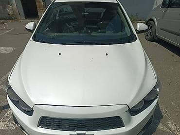 Avtomobil satışı: Chevrolet Aveo hatchback – ağ rəng - Kuzov: 5 qapılı hatchback, ağ — 4