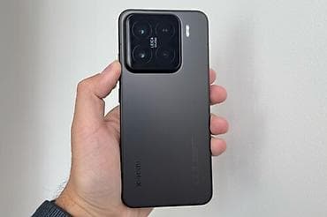 Xiaomi 15, rəng - Qara