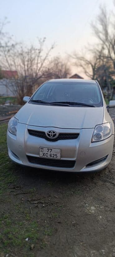 опель зафира а: Toyota Auris: 1.4 l | 2009 il Hetçbek — 1