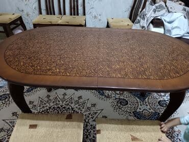 стол для переговоров овальный: Гостиный стол, Б/у, Нераскладной, Дерево, Овальный стол — 2
