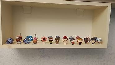 gips heykel: Stranger Things temalı kolleksiya fiqurları və açarlıq fiqurları - — 1