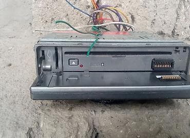 suktur: Hyundai Elantra (J3) sedan, gümüşü rəng. - Kuzov: 4 qapılı sedan — 10