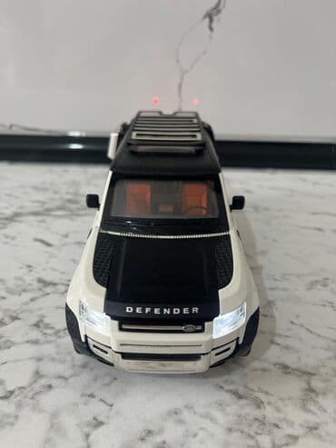 uşaq əşyaları: Land Rover Defender model avtomobil oyuncağı. Bu oyuncaq Land Rover — 3
