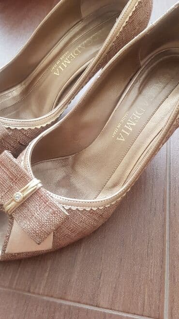 ağ ayaqqabılar: Tuflilər, Ölçü: 38, İşlənmiş — 8