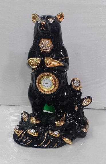 statuya: Farfor fıqurlar. Muxtelıf modellerde.qıymetler ferqlıdır. Vatsapla — 2