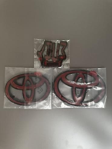 lent: Toyota Camry üçün qara emblem dəsti - Rəng: parlaq qara (gloss black) — 2