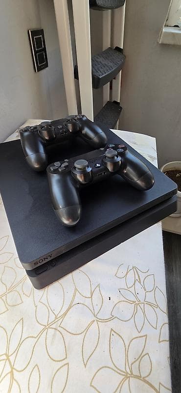 pixel 4: PlayStation 4 (PS4) Slim komplekt - Konsol: PS4 Slim, qara rəng — 5
