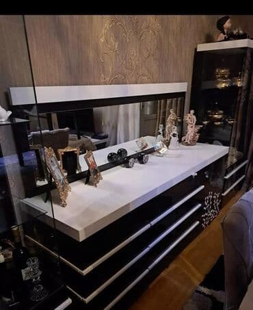 masaüstü çıraq: Komod, Servant — 2