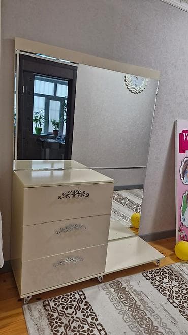 gence toyuqlar: Oğlan və qız üçün, Beşik — 2