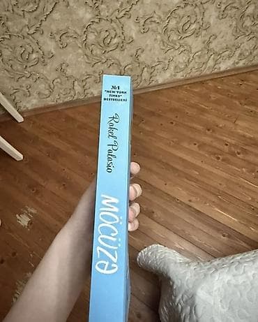 kohne pullar: Məhsul: “Möcüzə” – Rakel Palasio (Wonder) Nəşriyyat: 3 alma Dil — 3
