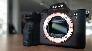 hdm: Sony Alpha 7 (A7) tam kadr güzgüsüz fotoaparat gövdəsi - 24 MP — 1
