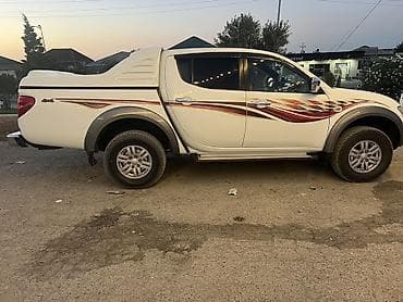 ucuz vito: Mitsubishi L200 “Sportero” pikap - Korpus: 4 qapılı, ikiqat kabin, ağ — 4
