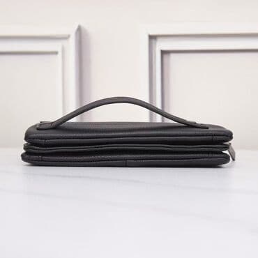 irshad telecom is saatlari: Əl çantası, Emporio Armani, Yeni — 4