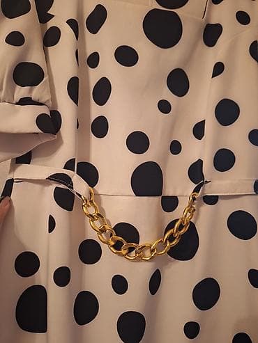 Dəstlər, kostyumlar: Paltar — 1