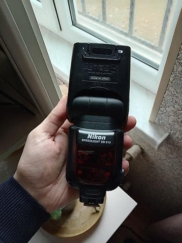 kamera işıq: Nikon Speedlight SB-910 fotoaparat üçün peşəkar xarici fləş — 3