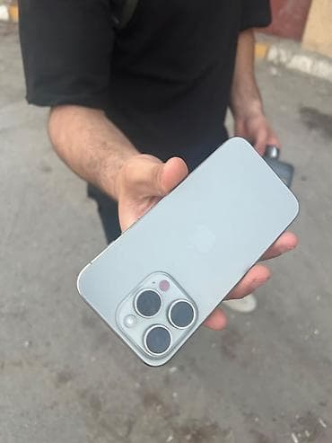 IPhone 15 Pro, Gümüşü, Face ID — 7