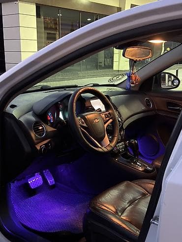 cruze difuzer: Chevrolet Cruze: 1.4 l | 2015 il 270000 km Sedan — 8