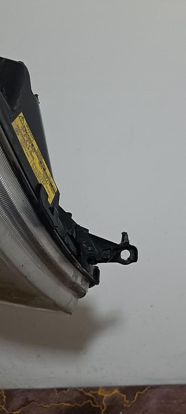 samand: Sol, Yaxın və uzaq vuran işıqlar Toyota, Orijinal, İşlənmiş — 3