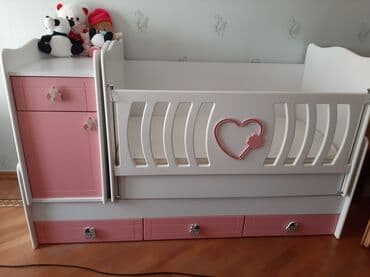 alma soyan: Oğlan və qız üçün, İşlənmiş, Beşik, Matras ilə, Yellənmə mexanizm ilə — 8