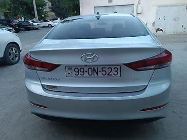 hundai grandeur: Hyundai Elantra ECO sedan - Kuzov: 4 qapılı sedan, gümüşü rəng - — 4