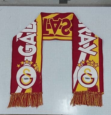 Все для дома и сада: Qarabağ futbol klubunun azərkeş şərfləri satılır. Xüsusi fərqi odur — 10