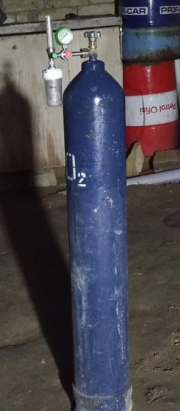 Tibbi geyim: Tibbi oksigen balonu – manometr və axın tənzimləyicisi ilə Məhsul — 1