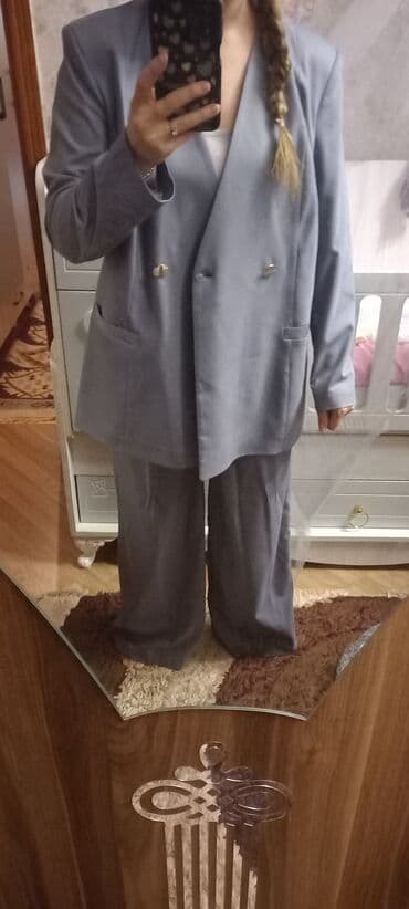 Мужская обувь: Qadın kostyum dəsti – şalvar və pencək - Rəng: boz-mavi (soyuq ton) - — 4