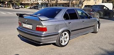 michelin teker: BMW 3 series: 2 l | 1995 il Sedan — 4